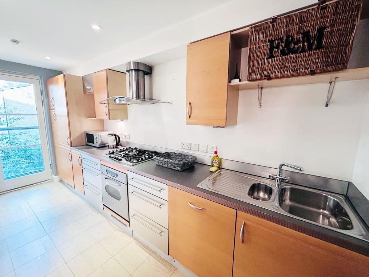 Amazing Flat Near South Kensington - 2 To 3 Bedrooms Londra Esterno foto