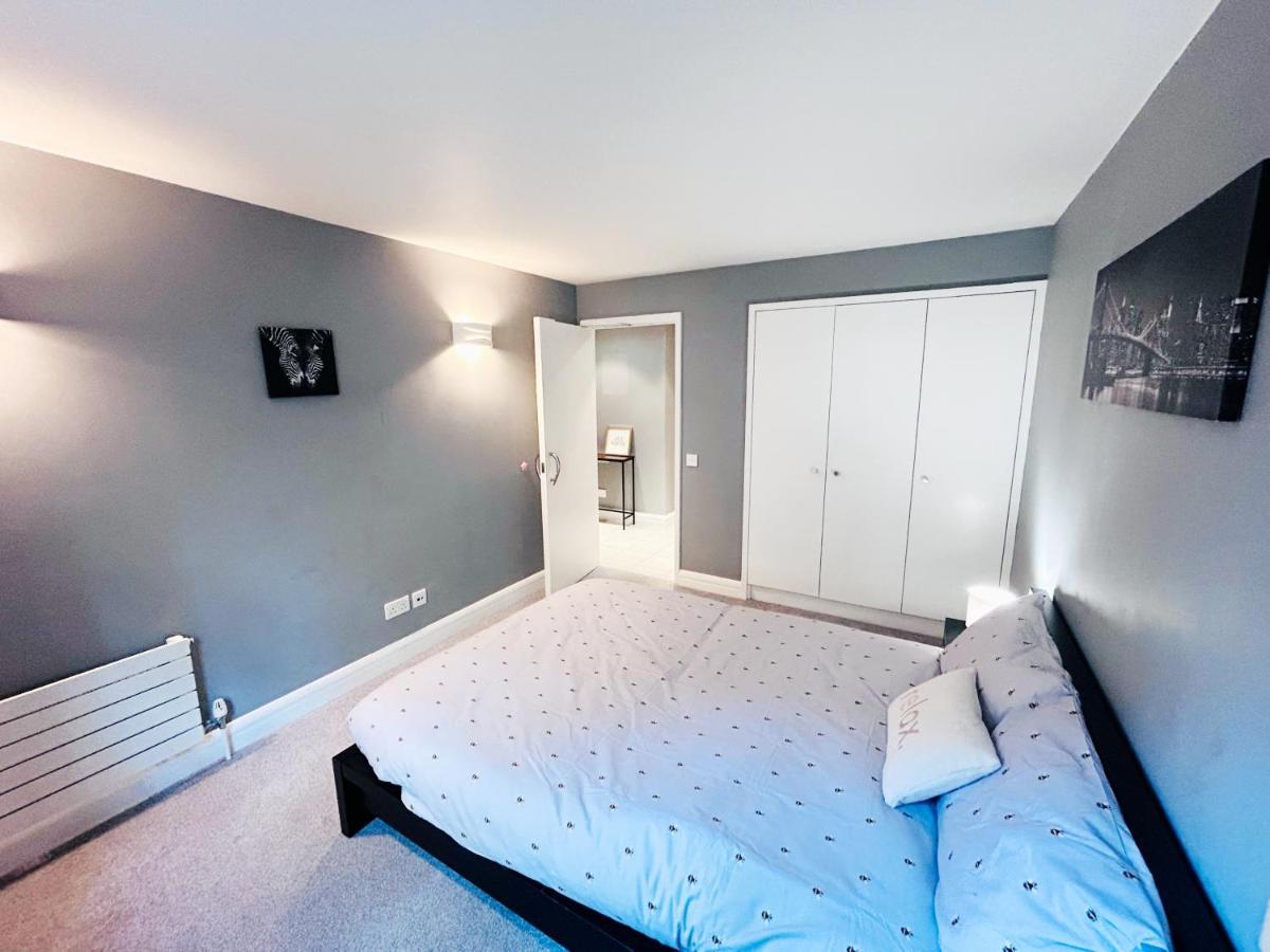 Amazing Flat Near South Kensington - 2 To 3 Bedrooms Londra Esterno foto
