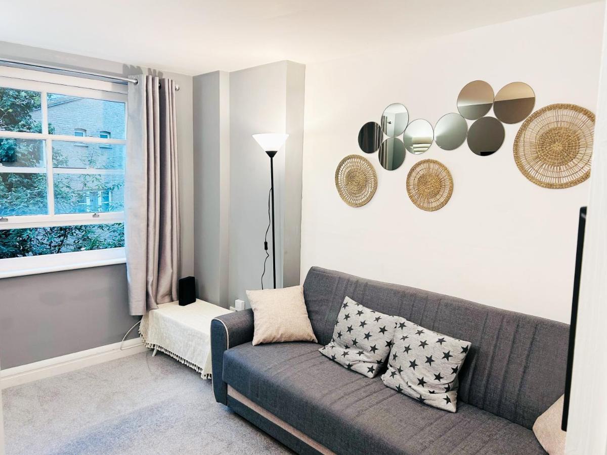 Amazing Flat Near South Kensington - 2 To 3 Bedrooms Londra Esterno foto